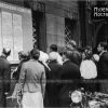 Москвичи слушают сводку, 1941 год